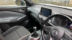 Nissan Juke 1.0 DiG-T N-Connecta 5dr Petrol Hatchback
